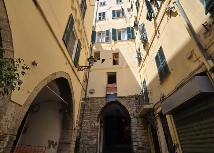 Holiday home Homeholidaysanremo - Classic *