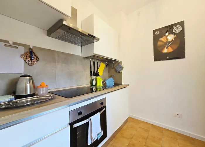 Homeholidaysanremo - Classic Holiday home